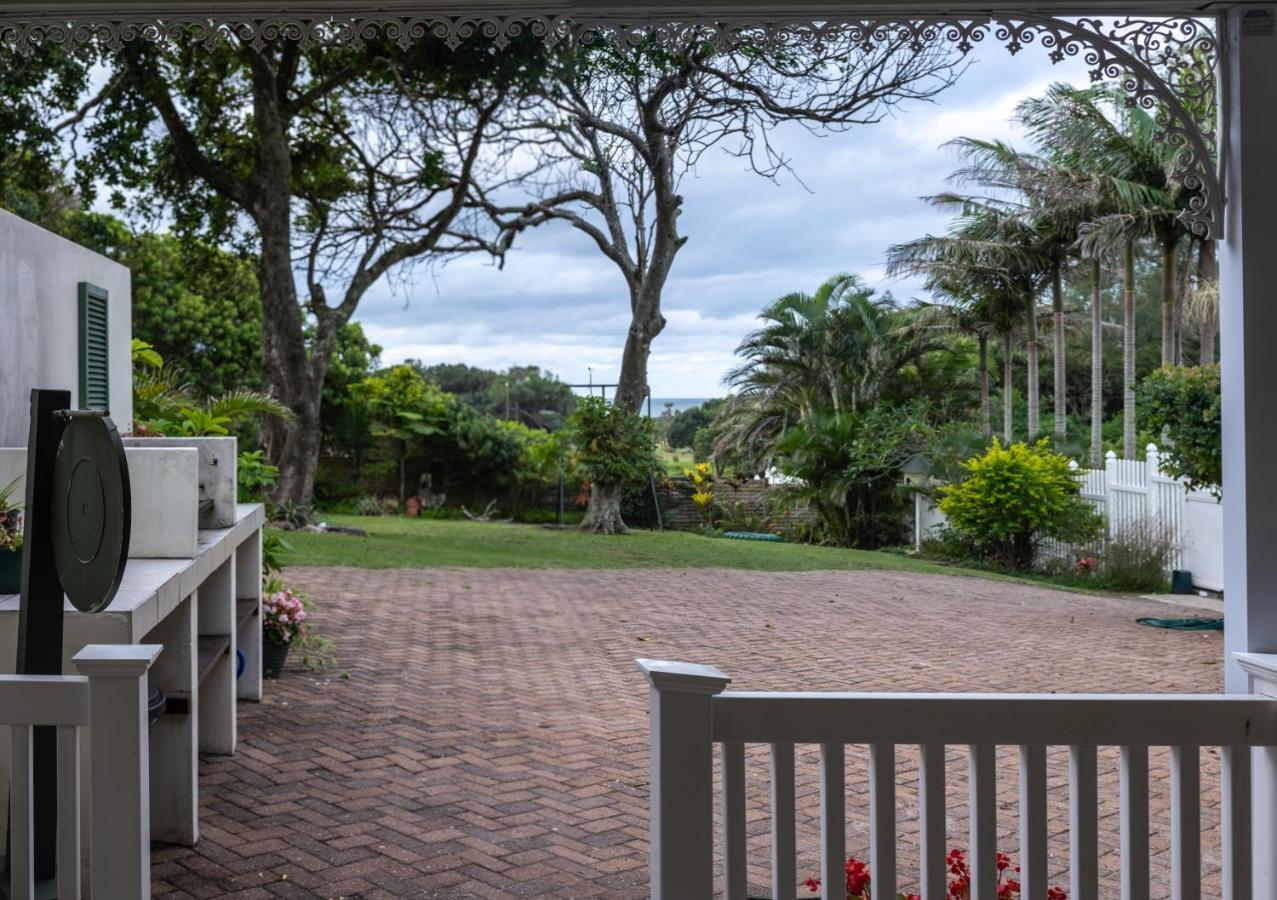 Eight Palms Hotel Port Edward Eksteriør billede
